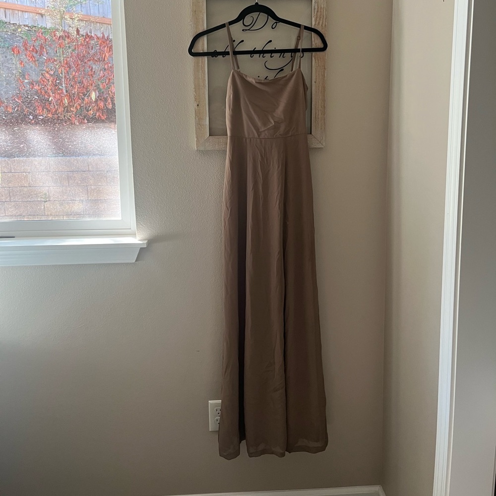 Kendall Maxi Dress ~ Silver Sage Crisp-Extra Small
(Show me your mumu)